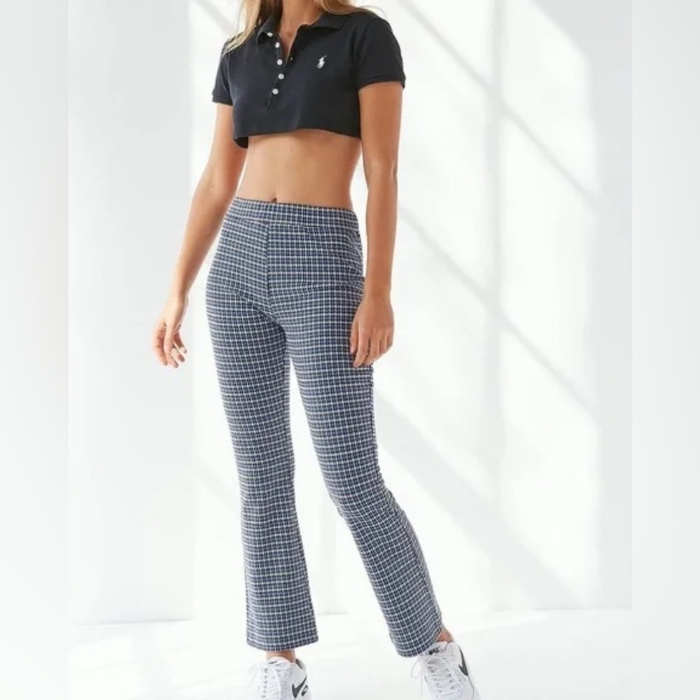 UO Casey Kick Flare Gingham/Plaid Pant size S